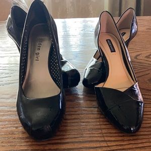 2 pair lovely  black pumps